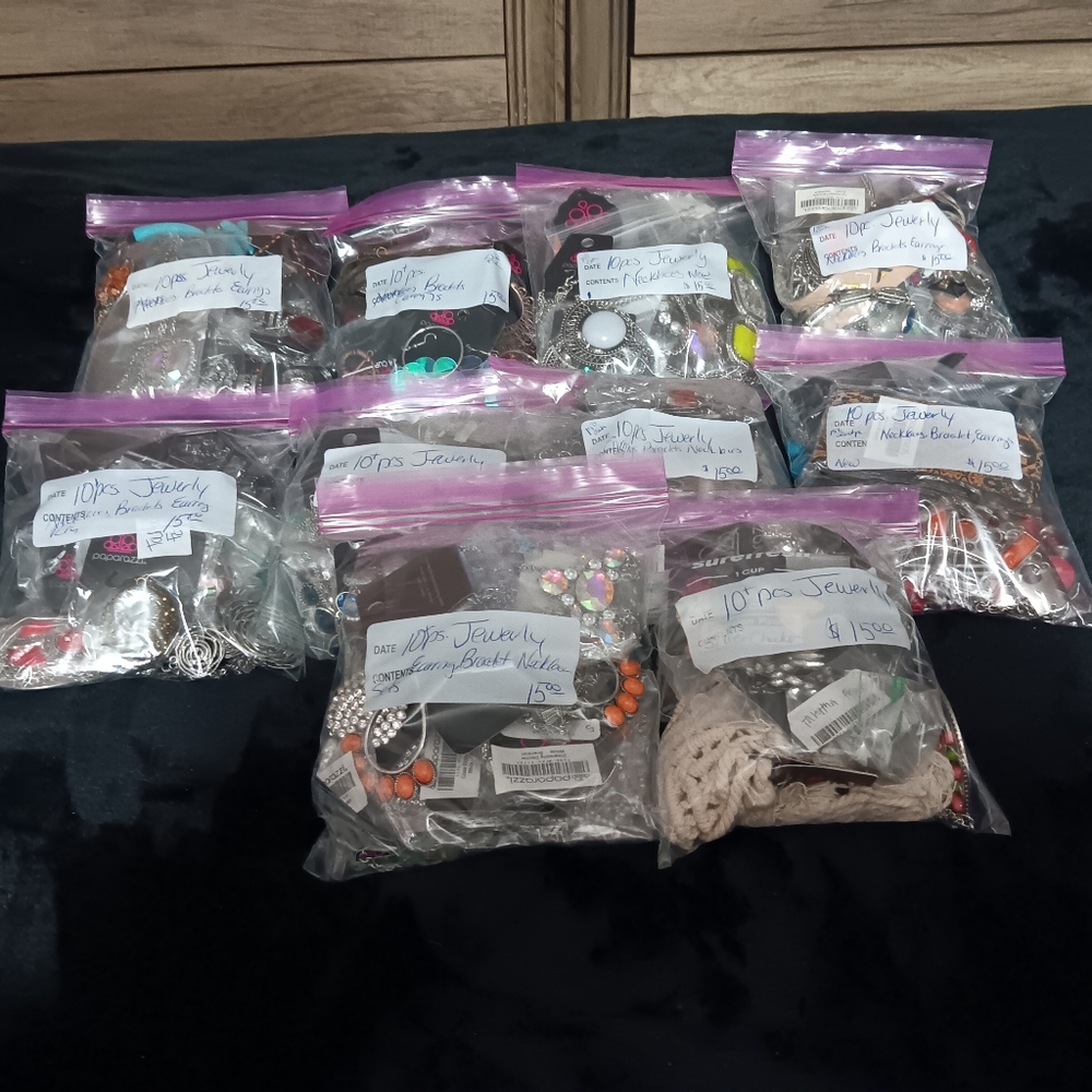 Paparazzi Jewelry. 10+ pcs per bag